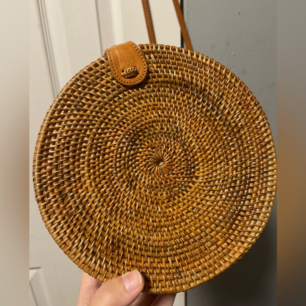 Round Woven Tan Crossbody Bag